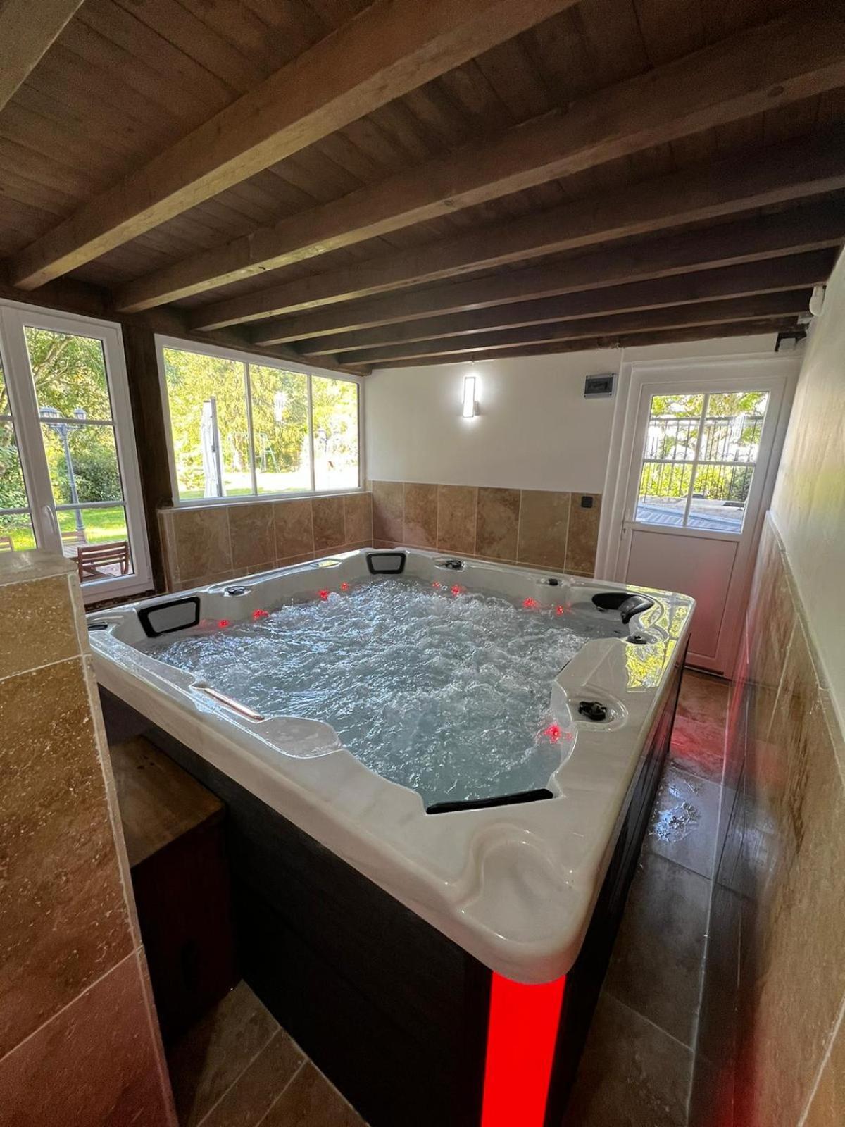 Le Domaine Du Cerf - Gites, Nature Et Spa Saint-Ouen-les-Vignes Εξωτερικό φωτογραφία